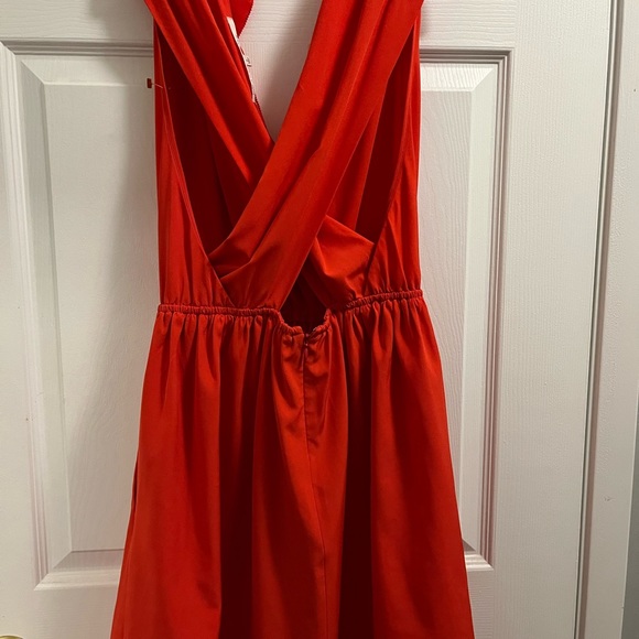 Red cocktail dress size small - Picture 2 of 3